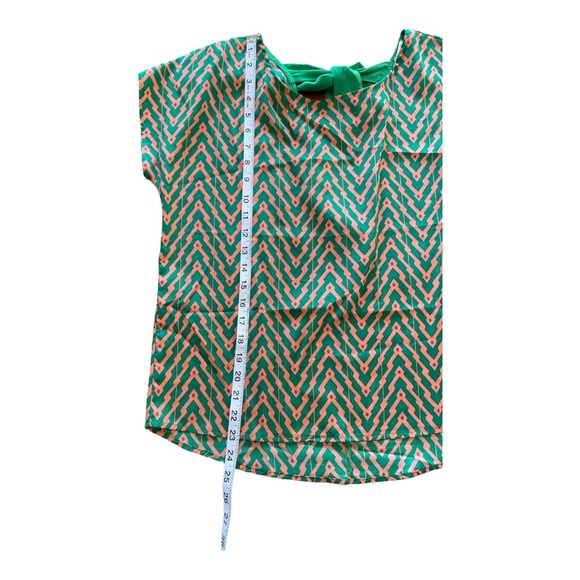 Splendid Green & Orange Geometric Tribal Print Slim Tunic Blouse w/ Bow, Medium - Picture 4 of 9
